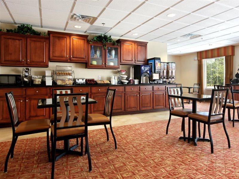 Baymont By Wyndham Savannah South Georgetown Esterno foto