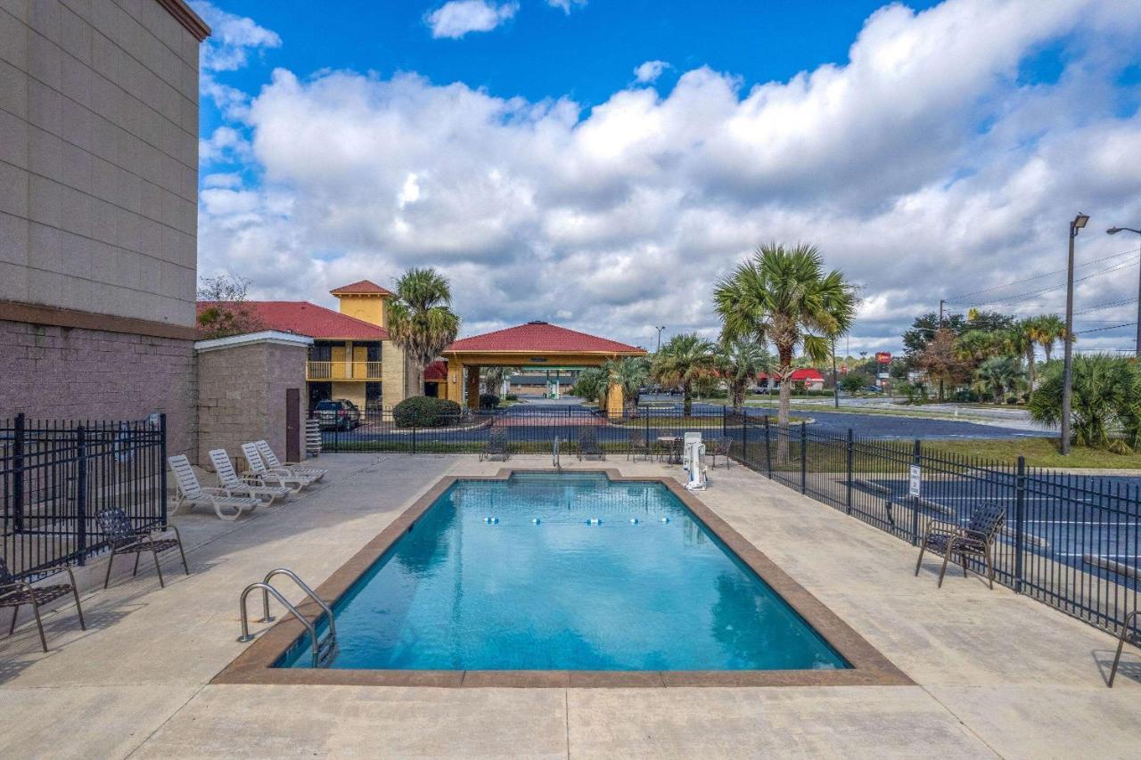 Baymont By Wyndham Savannah South Georgetown Esterno foto