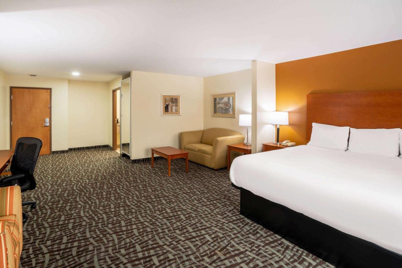 Baymont By Wyndham Savannah South Georgetown Esterno foto